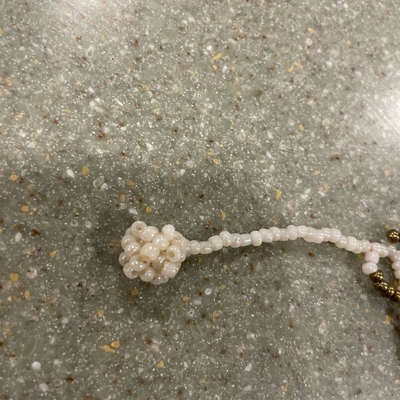 Hand beaded choker - Picture 3 of 10